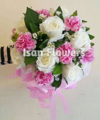 8 White Chinese Roses and 7 Pink Carnations - Round Bouquet